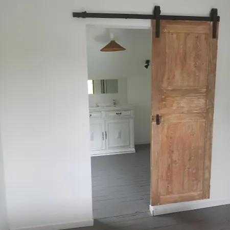 Maison 12 Couchages, Roulottes Et Piscine Naturelle