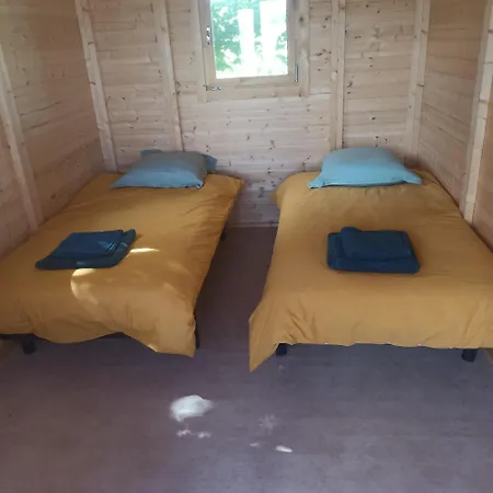 Maison 12 Couchages, Roulottes Et Piscine Naturelle * Laurenan